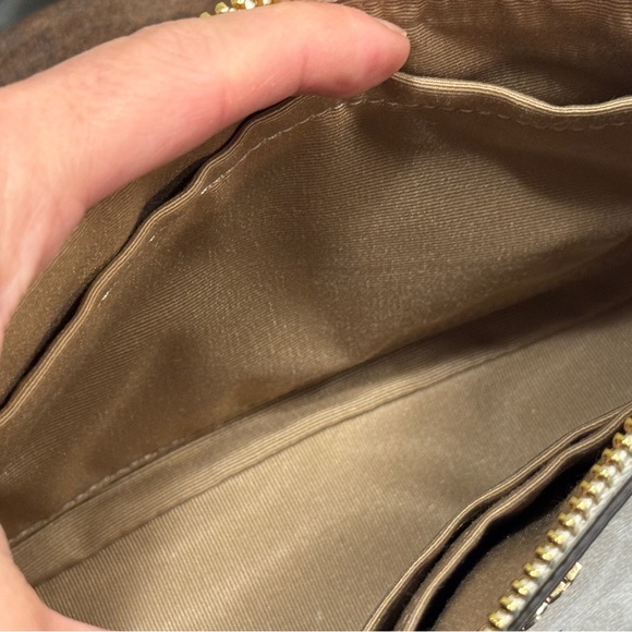 Coach Nolita 19 Purse - Signature Canvas With Bee Print (gold & glacier white) - Picture 4 of 9